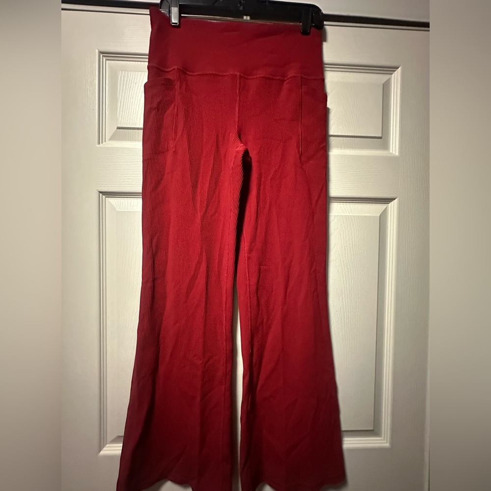 Athleta Flare Ribbed Yoga Pant - Size L